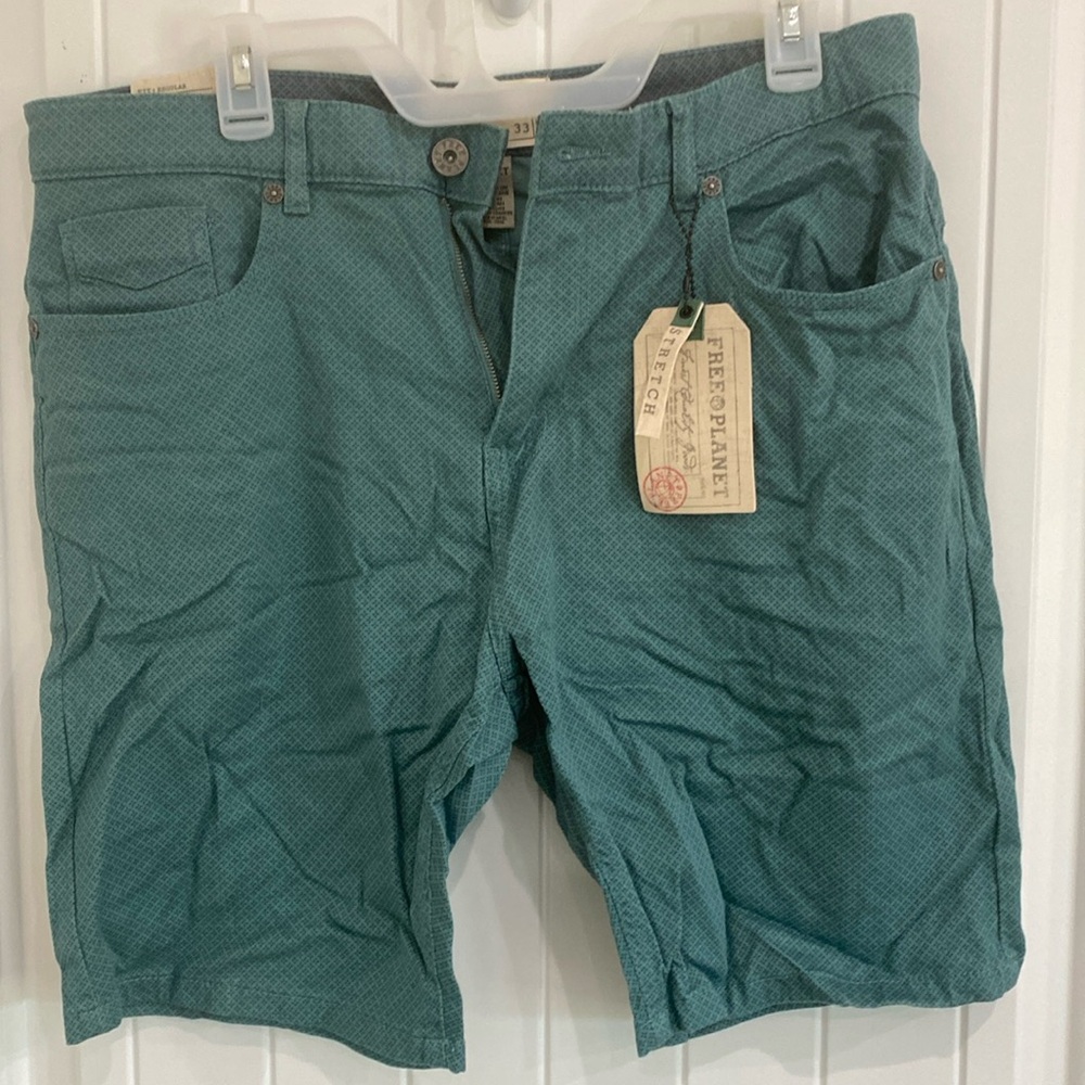 Free Planet NWT shorts Size 33